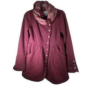 Knitted Dove Maroon Button Down Jacket Size Medium